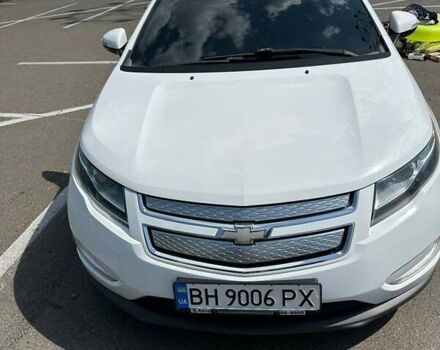 Белый Шевроле Вольт, объемом двигателя 1.4 л и пробегом 229 тыс. км за 11500 $, фото 25 на Automoto.ua
