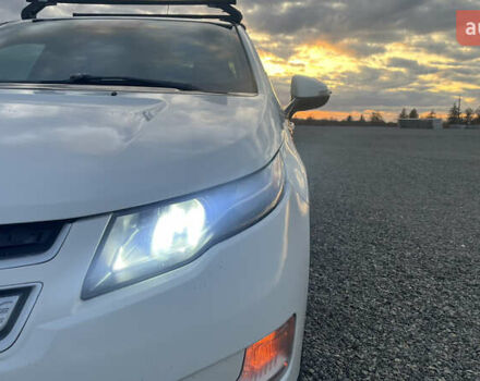 Белый Шевроле Вольт, объемом двигателя 1.4 л и пробегом 177 тыс. км за 8300 $, фото 11 на Automoto.ua