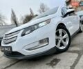 Белый Шевроле Вольт, объемом двигателя 1.4 л и пробегом 318 тыс. км за 9450 $, фото 1 на Automoto.ua