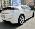 Белый Шевроле Вольт, объемом двигателя 1.4 л и пробегом 120 тыс. км за 12999 $, фото 6 на Automoto.ua