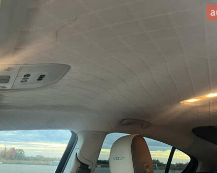 Белый Шевроле Вольт, объемом двигателя 1.4 л и пробегом 177 тыс. км за 8300 $, фото 16 на Automoto.ua