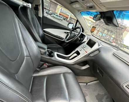 Белый Шевроле Вольт, объемом двигателя 1.4 л и пробегом 175 тыс. км за 11200 $, фото 18 на Automoto.ua