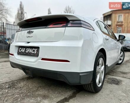 Белый Шевроле Вольт, объемом двигателя 1.4 л и пробегом 318 тыс. км за 9450 $, фото 9 на Automoto.ua