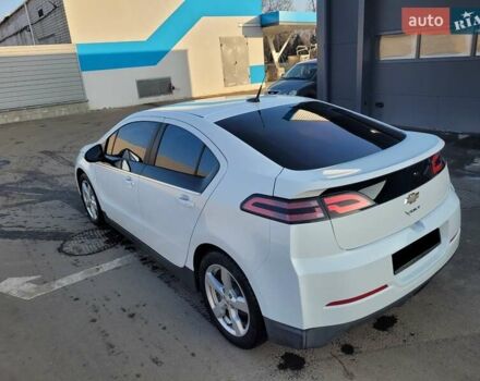 Белый Шевроле Вольт, объемом двигателя 1.4 л и пробегом 171 тыс. км за 11700 $, фото 26 на Automoto.ua