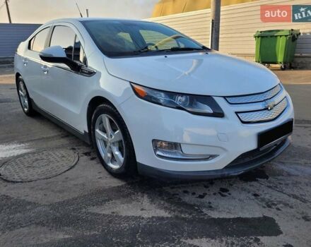 Белый Шевроле Вольт, объемом двигателя 1.4 л и пробегом 172 тыс. км за 10600 $, фото 3 на Automoto.ua
