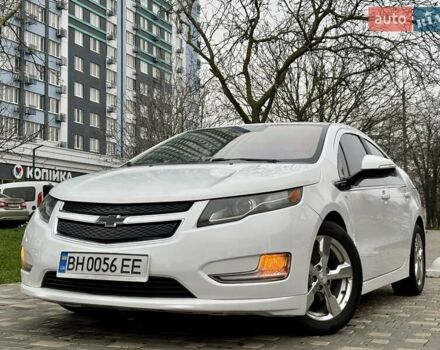 Белый Шевроле Вольт, объемом двигателя 1.4 л и пробегом 85 тыс. км за 9999 $, фото 14 на Automoto.ua