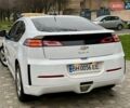 Белый Шевроле Вольт, объемом двигателя 1.4 л и пробегом 85 тыс. км за 9999 $, фото 1 на Automoto.ua