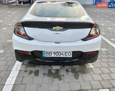 Белый Шевроле Вольт, объемом двигателя 1.5 л и пробегом 160 тыс. км за 14000 $, фото 4 на Automoto.ua