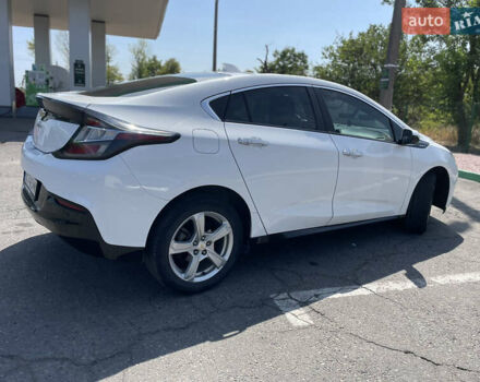 Шевроле Вольт 2015 в Каменское - Днепродзержинск на Automoto.ua Белый Шевроле Вольт, объемом двигателя 1.5 л и пробегом 177 тыс. км за 12900 $, фото 5 на Automoto.ua