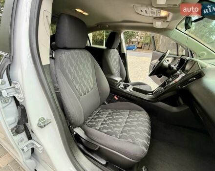 Белый Шевроле Вольт, объемом двигателя 1.4 л и пробегом 85 тыс. км за 9999 $, фото 38 на Automoto.ua