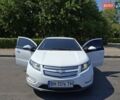 Белый Шевроле Вольт, объемом двигателя 1.4 л и пробегом 155 тыс. км за 11400 $, фото 7 на Automoto.ua