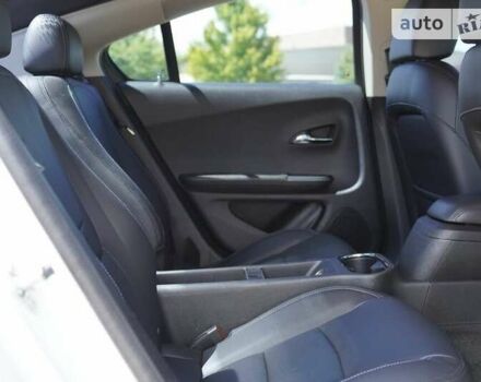 Білий Шевроле Вольт, об'ємом двигуна 0 л та пробігом 110 тис. км за 2500 $, фото 28 на Automoto.ua