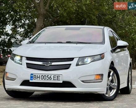 Белый Шевроле Вольт, объемом двигателя 1.4 л и пробегом 85 тыс. км за 9999 $, фото 8 на Automoto.ua