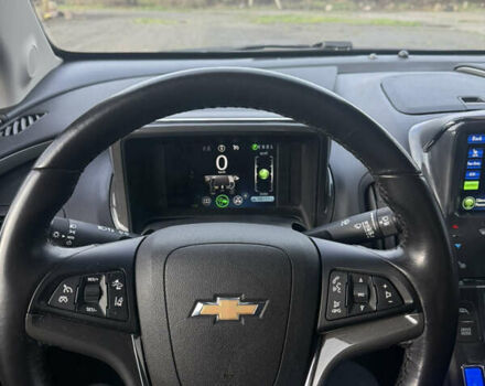 Белый Шевроле Вольт, объемом двигателя 1.4 л и пробегом 105 тыс. км за 12000 $, фото 6 на Automoto.ua