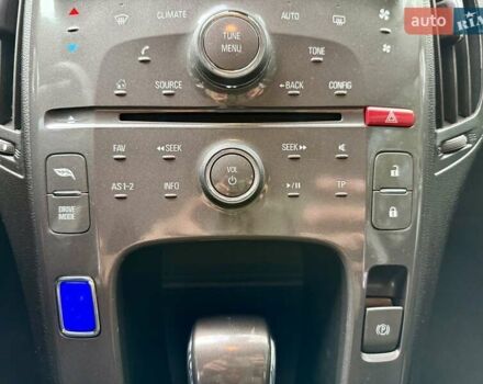 Белый Шевроле Вольт, объемом двигателя 1.4 л и пробегом 85 тыс. км за 9999 $, фото 61 на Automoto.ua