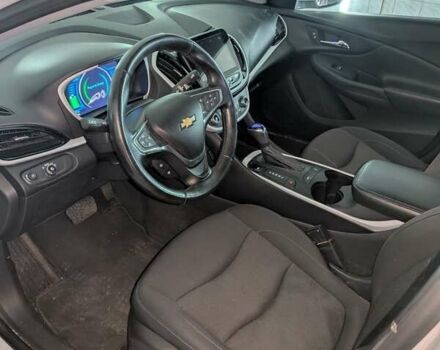 Белый Шевроле Вольт, объемом двигателя 0 л и пробегом 137 тыс. км за 13500 $, фото 5 на Automoto.ua