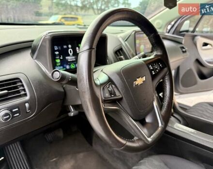 Белый Шевроле Вольт, объемом двигателя 1.4 л и пробегом 85 тыс. км за 9999 $, фото 44 на Automoto.ua