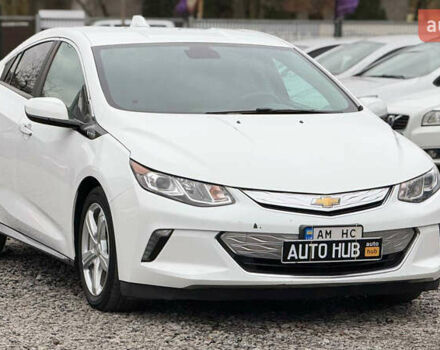 Білий Шевроле Вольт, об'ємом двигуна 1.49 л та пробігом 93 тис. км за 14900 $, фото 2 на Automoto.ua