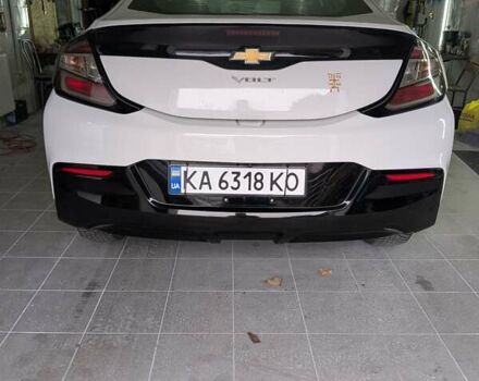 Белый Шевроле Вольт, объемом двигателя 0 л и пробегом 137 тыс. км за 13500 $, фото 12 на Automoto.ua