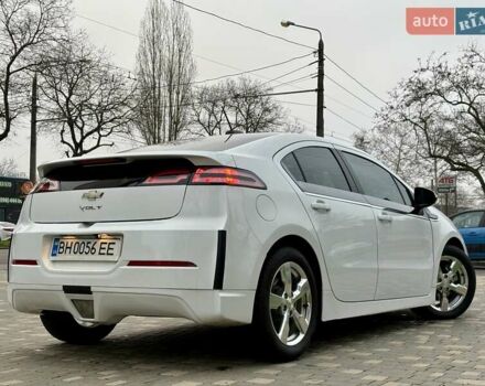 Белый Шевроле Вольт, объемом двигателя 1.4 л и пробегом 85 тыс. км за 9999 $, фото 9 на Automoto.ua