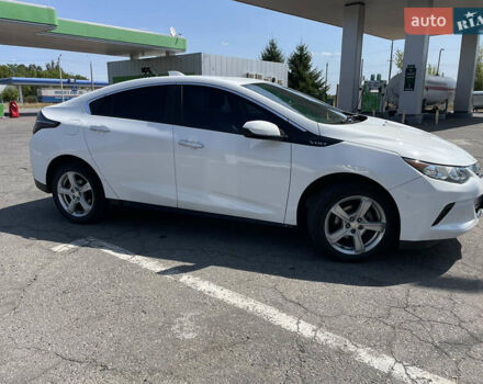 Шевроле Вольт 2015 в Каменское - Днепродзержинск на Automoto.ua Белый Шевроле Вольт, объемом двигателя 1.5 л и пробегом 177 тыс. км за 12900 $, фото 6 на Automoto.ua