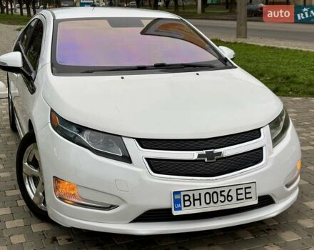 Белый Шевроле Вольт, объемом двигателя 1.4 л и пробегом 85 тыс. км за 9999 $, фото 5 на Automoto.ua
