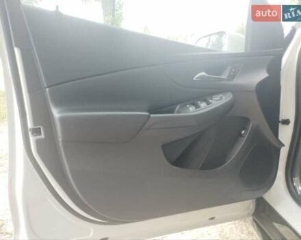 Белый Шевроле Вольт, объемом двигателя 1.5 л и пробегом 160 тыс. км за 14000 $, фото 32 на Automoto.ua