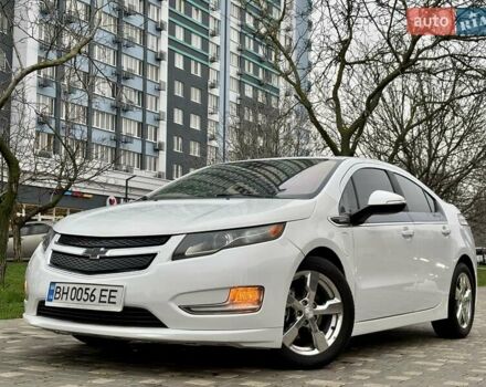Белый Шевроле Вольт, объемом двигателя 1.4 л и пробегом 85 тыс. км за 9999 $, фото 15 на Automoto.ua