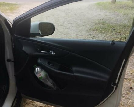 Белый Шевроле Вольт, объемом двигателя 1.5 л и пробегом 160 тыс. км за 14000 $, фото 11 на Automoto.ua