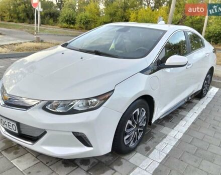 Белый Шевроле Вольт, объемом двигателя 1.5 л и пробегом 160 тыс. км за 14000 $, фото 5 на Automoto.ua