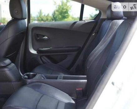 Білий Шевроле Вольт, об'ємом двигуна 0 л та пробігом 110 тис. км за 2500 $, фото 27 на Automoto.ua