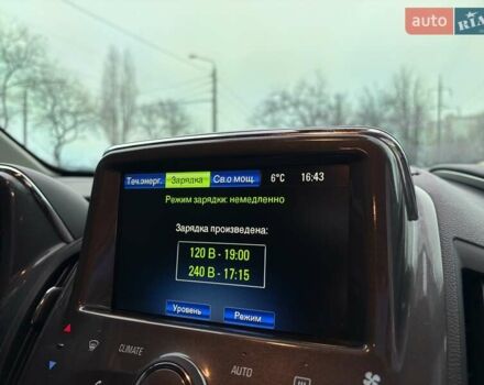 Белый Шевроле Вольт, объемом двигателя 1.4 л и пробегом 85 тыс. км за 9999 $, фото 27 на Automoto.ua