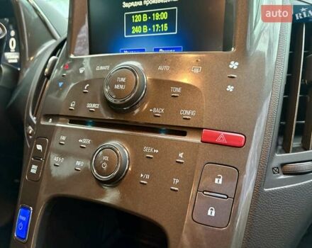 Белый Шевроле Вольт, объемом двигателя 1.4 л и пробегом 85 тыс. км за 9999 $, фото 52 на Automoto.ua