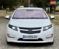 Белый Шевроле Вольт, объемом двигателя 1.4 л и пробегом 85 тыс. км за 9999 $, фото 1 на Automoto.ua
