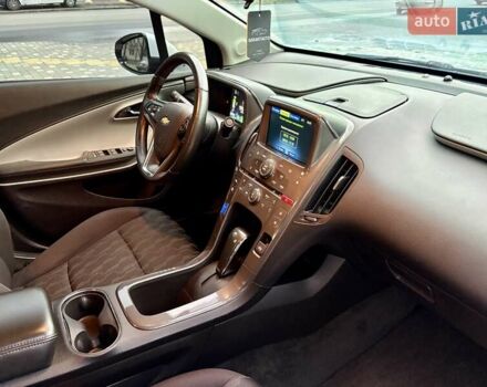 Белый Шевроле Вольт, объемом двигателя 1.4 л и пробегом 85 тыс. км за 9999 $, фото 50 на Automoto.ua