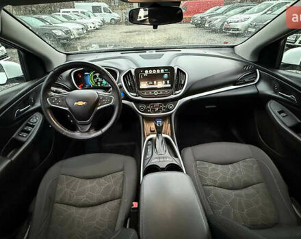 Білий Шевроле Вольт, об'ємом двигуна 1.49 л та пробігом 93 тис. км за 14900 $, фото 26 на Automoto.ua