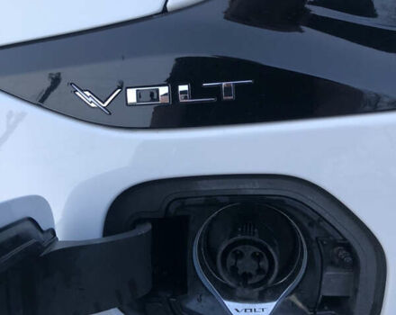 Белый Шевроле Вольт, объемом двигателя 1.49 л и пробегом 145 тыс. км за 14800 $, фото 19 на Automoto.ua