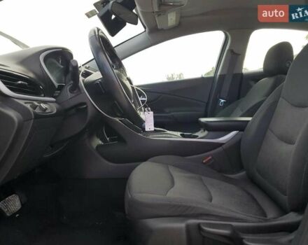 Белый Шевроле Вольт, объемом двигателя 1.5 л и пробегом 145 тыс. км за 3000 $, фото 6 на Automoto.ua