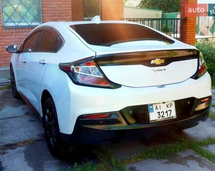 Белый Шевроле Вольт, объемом двигателя 1.49 л и пробегом 141 тыс. км за 16000 $, фото 3 на Automoto.ua