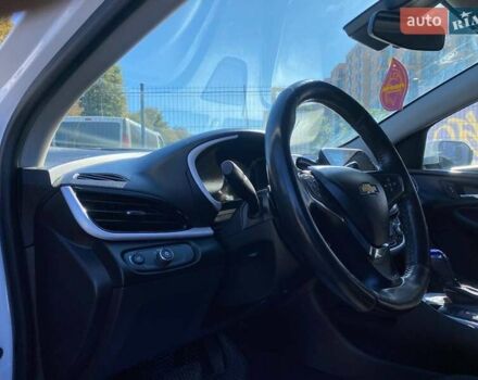 Шевроле Вольт 2016 в Виннице на Automoto.ua Белый Шевроле Вольт, объемом двигателя 1.49 л и пробегом 158 тыс. км за 13950 $, фото 9 на Automoto.ua