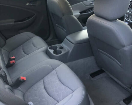 Белый Шевроле Вольт, объемом двигателя 1.49 л и пробегом 145 тыс. км за 14800 $, фото 13 на Automoto.ua