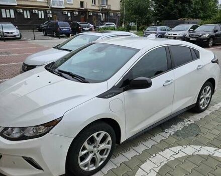 Шевроле Вольт 2016 в Ивано-Франковске на Automoto.ua Белый Шевроле Вольт, объемом двигателя 1.5 л и пробегом 180 тыс. км за 16999 $, фото 6 на Automoto.ua