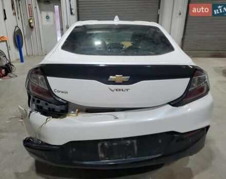 Белый Шевроле Вольт, объемом двигателя 1.5 л и пробегом 97 тыс. км за 3000 $, фото 5 на Automoto.ua