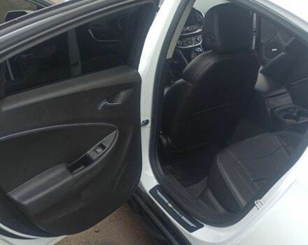 Білий Шевроле Вольт, об'ємом двигуна 1.5 л та пробігом 128 тис. км за 356 $, фото 12 на Automoto.ua