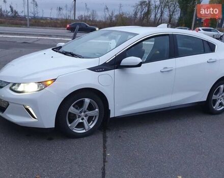 Белый Шевроле Вольт, объемом двигателя 1.5 л и пробегом 93 тыс. км за 15300 $, фото 13 на Automoto.ua