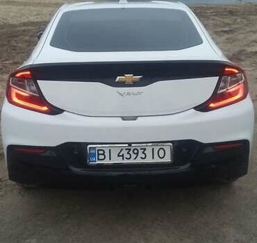 Білий Шевроле Вольт, об'ємом двигуна 1.49 л та пробігом 128 тис. км за 15000 $, фото 6 на Automoto.ua