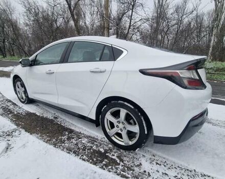 Белый Шевроле Вольт, объемом двигателя 1.5 л и пробегом 154 тыс. км за 14900 $, фото 2 на Automoto.ua