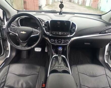 Білий Шевроле Вольт, об'ємом двигуна 1.49 л та пробігом 128 тис. км за 15000 $, фото 24 на Automoto.ua