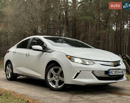 Белый Шевроле Вольт, объемом двигателя 1.5 л и пробегом 144 тыс. км за 14999 $, фото 4 на Automoto.ua