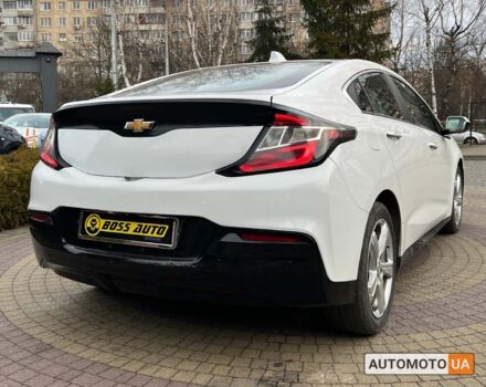 Белый Шевроле Вольт, объемом двигателя 1.5 л и пробегом 86 тыс. км за 17000 $, фото 6 на Automoto.ua